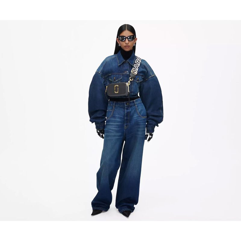 MARC JACOBS The Snapshot image number 3
